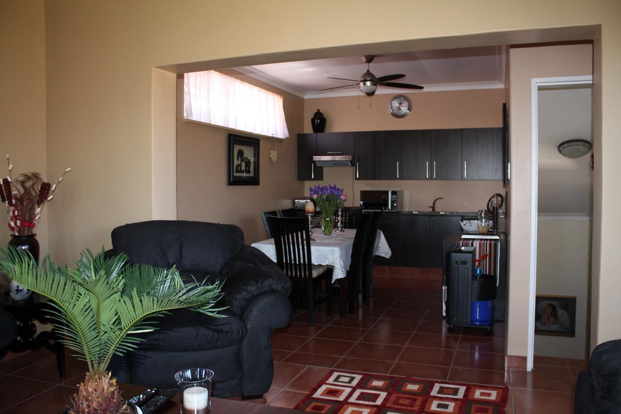 Villa Stella Guest House Edenvale Esterno foto